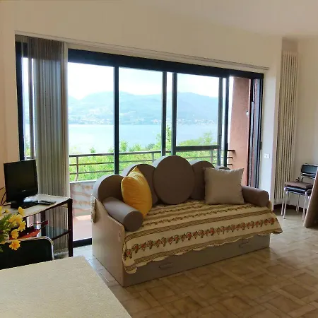 Roccolo Miralago By Interhome Cerro (Laveno-Mombello)