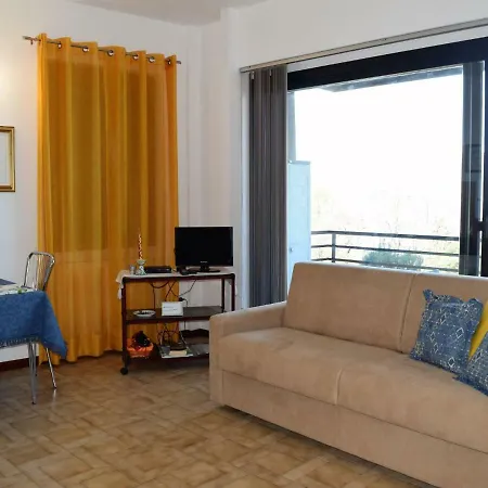 Roccolo Miralago By Interhome Cerro (Laveno-Mombello)