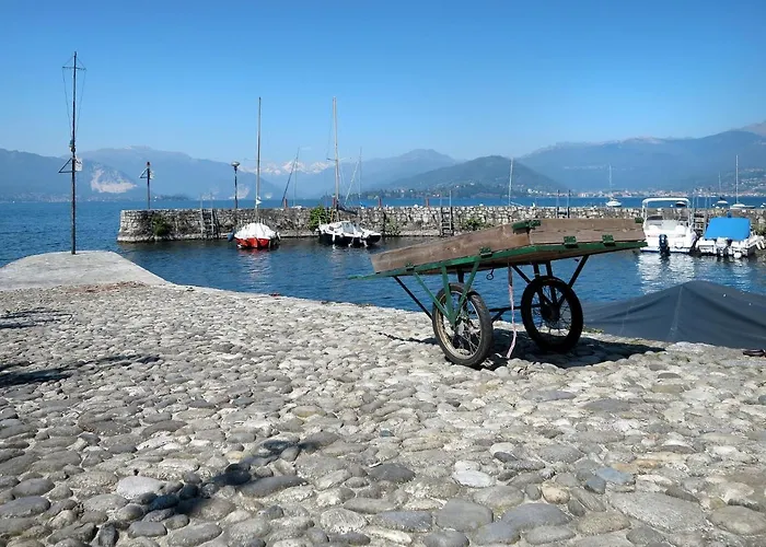 Roccolo Miralago By Interhome Cerro (Laveno-Mombello)