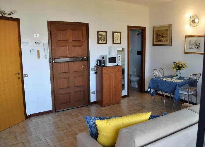 דירה Roccolo Miralago By Interhome *